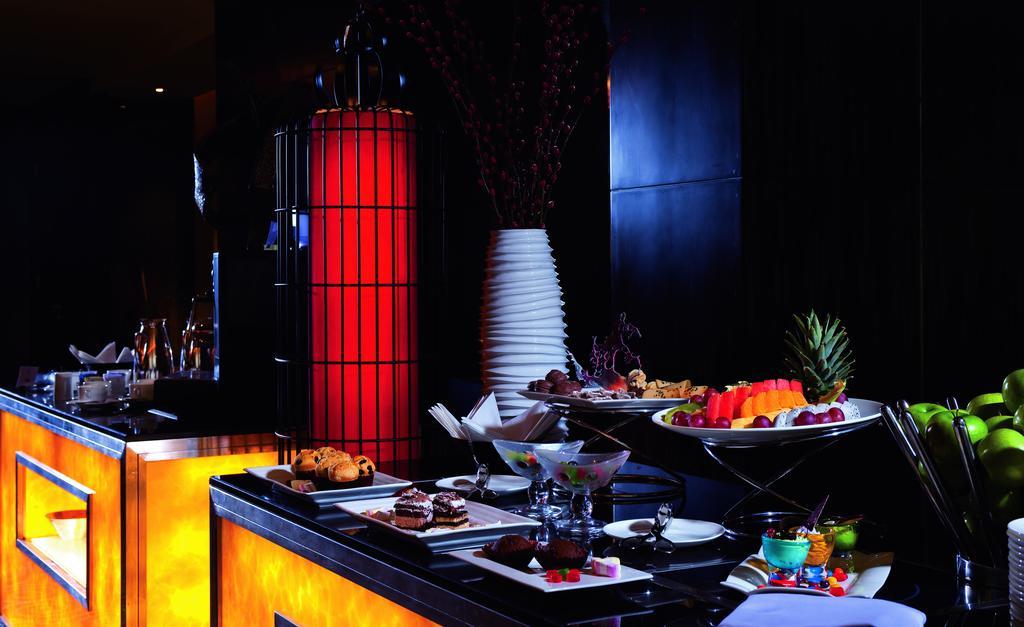 Tangla Hotel Beijing Exterior photo
